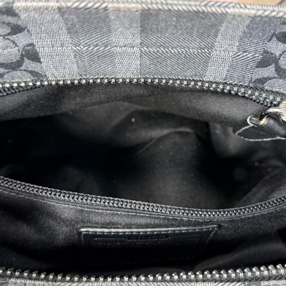 Coach Legacy Signature Stripe Candace Carryall - Picture 12 of 12